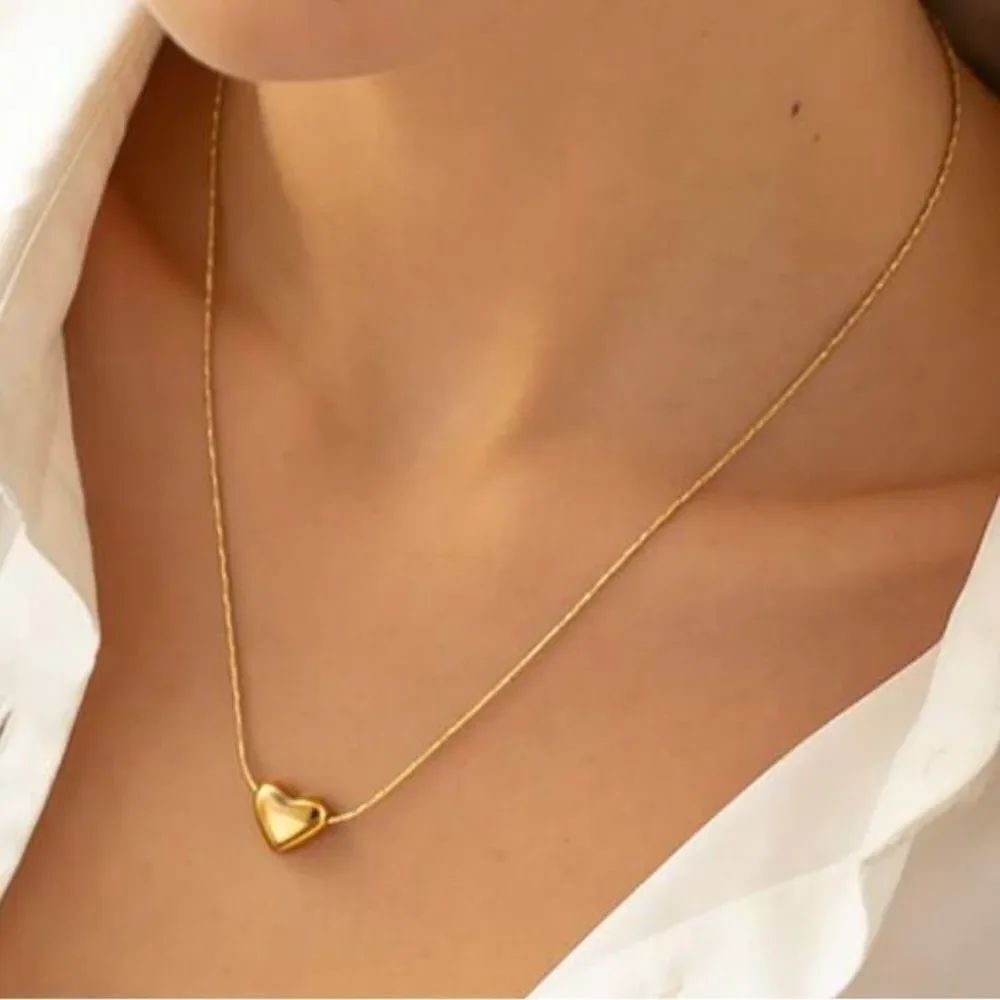 Heart Pendant Necklace M1324
